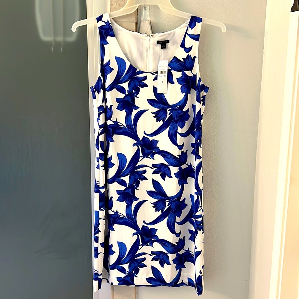 NWT Ann Taylor shift dress